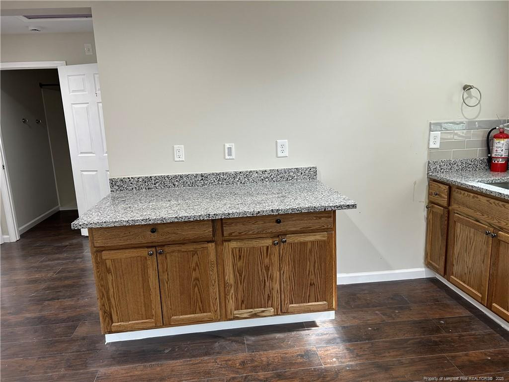 1914 Slater Avenue Property Photo 14
