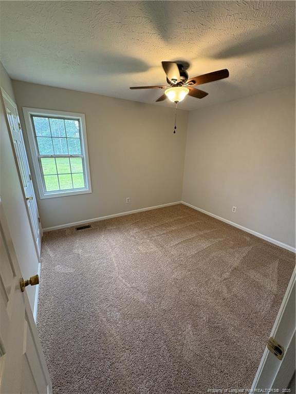 384 Oakwood Heights Drive Property Photo 9