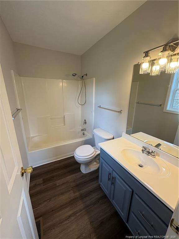 384 Oakwood Heights Drive Property Photo 10