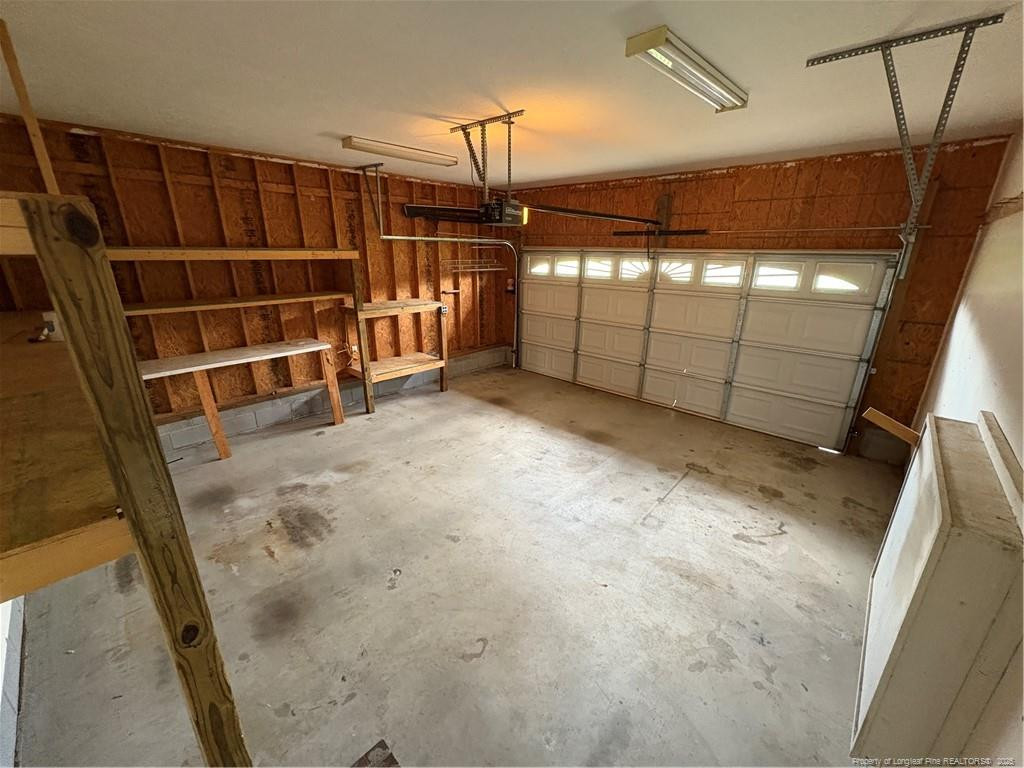 384 Oakwood Heights Drive Property Photo 11