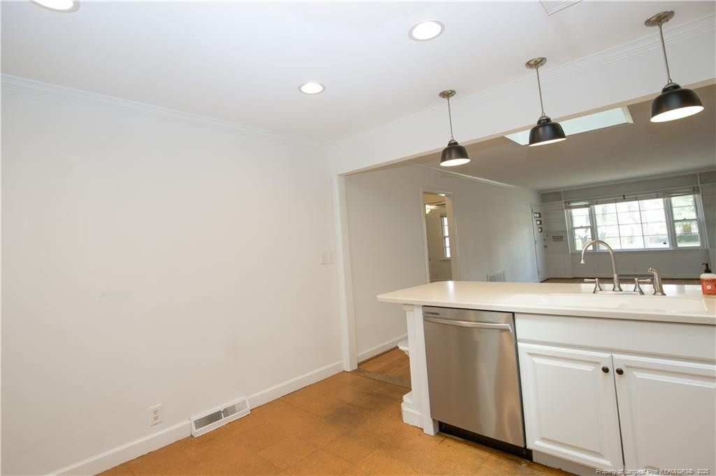 264 E Indiana Avenue Property Photo 12