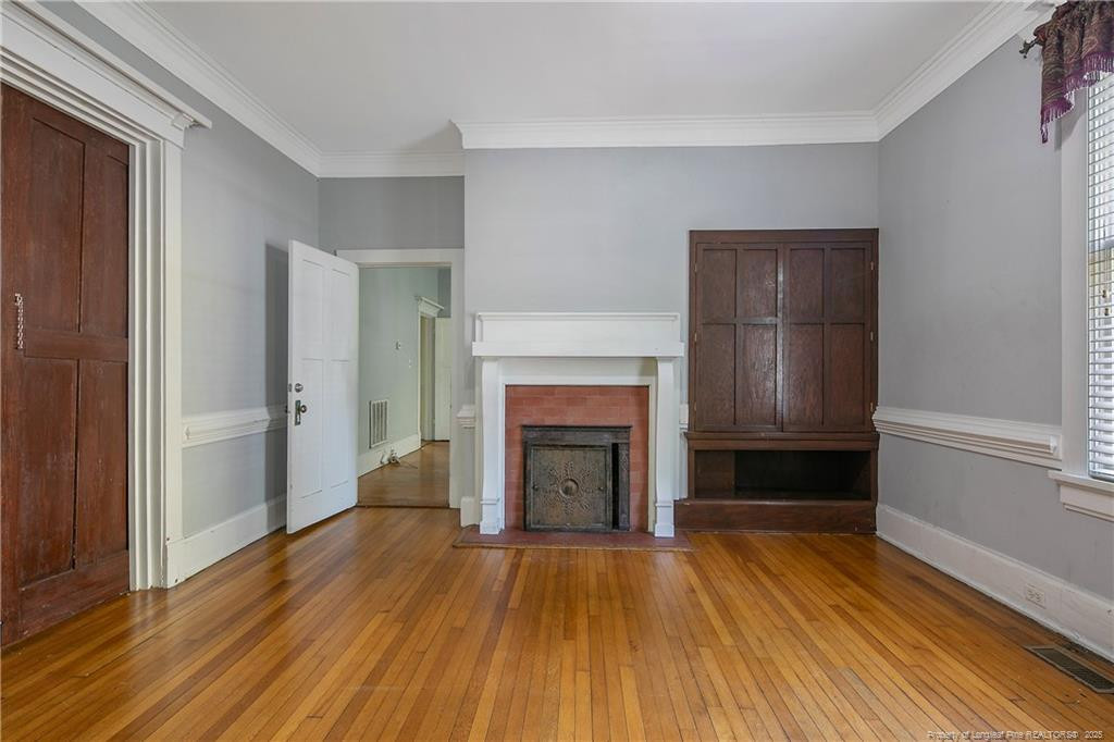 709 Hay Street Property Photo 6