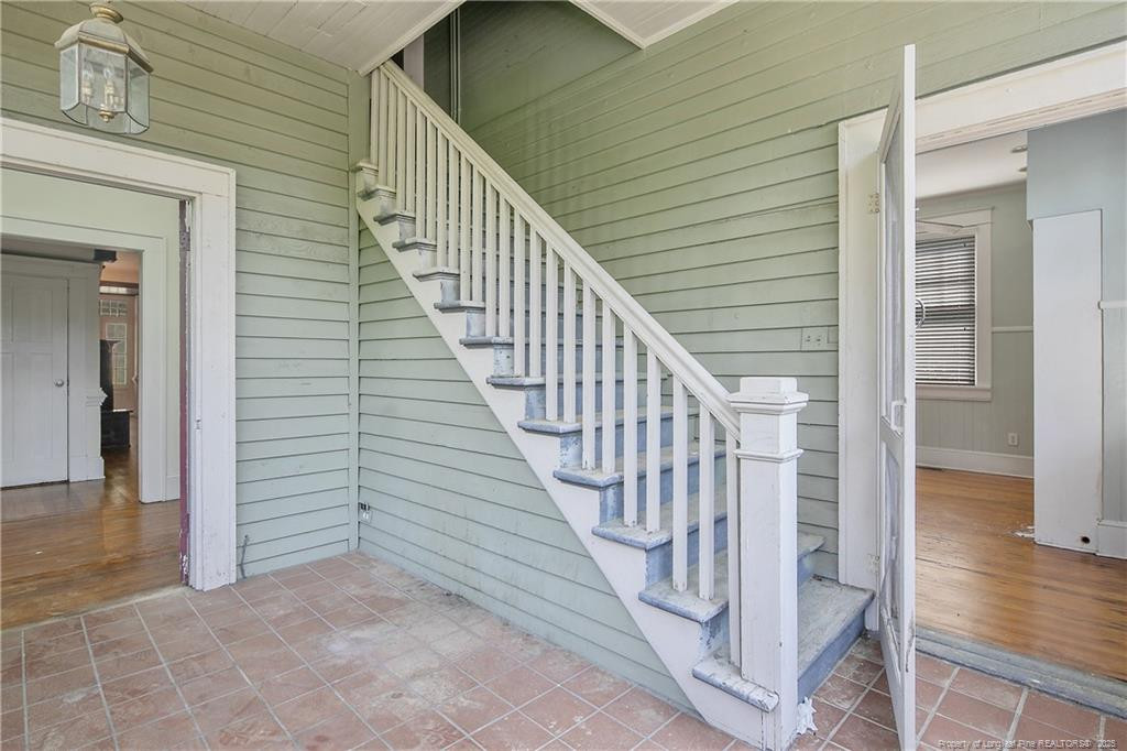 709 Hay Street Property Photo 10