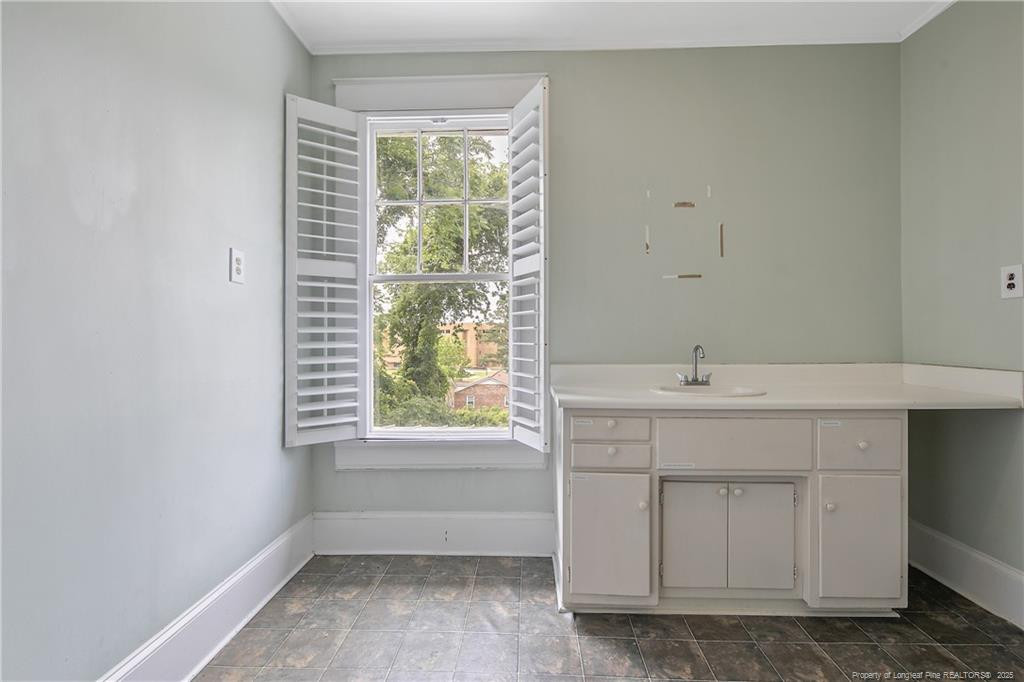 709 Hay Street Property Photo 28