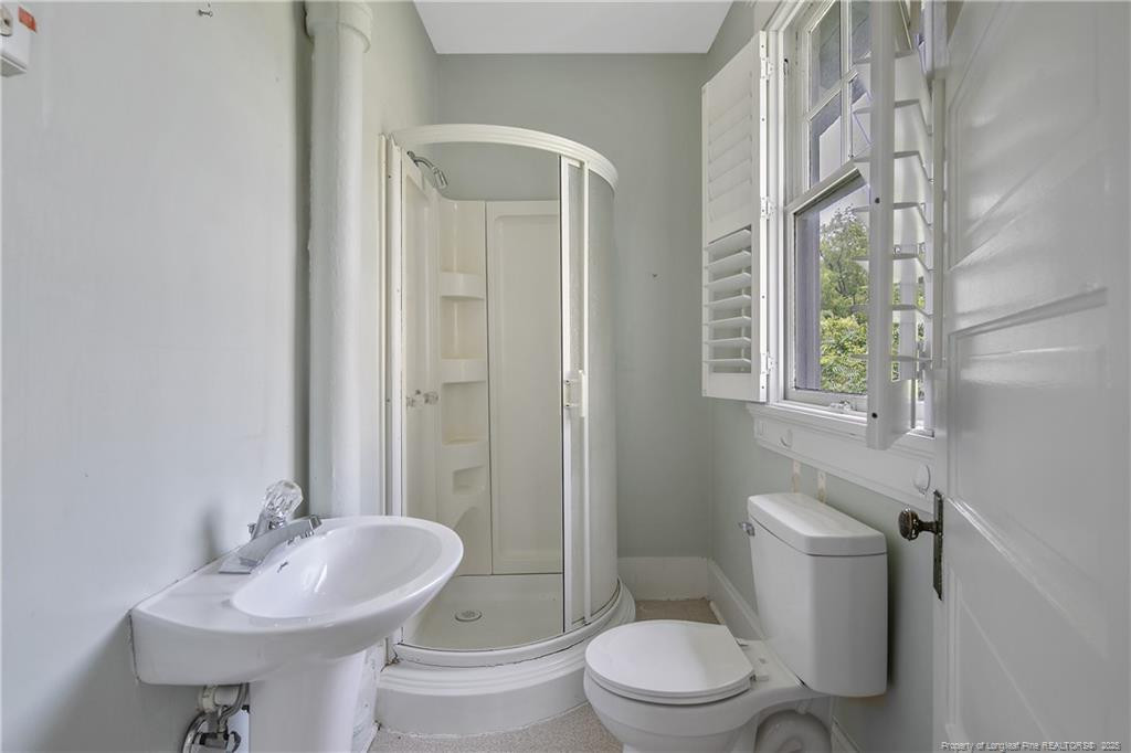 709 Hay Street Property Photo 35