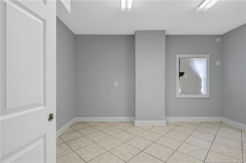 709 Hay Street Property Photo 38