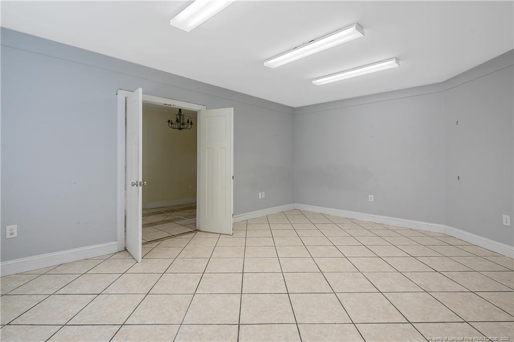 709 Hay Street Property Photo 41