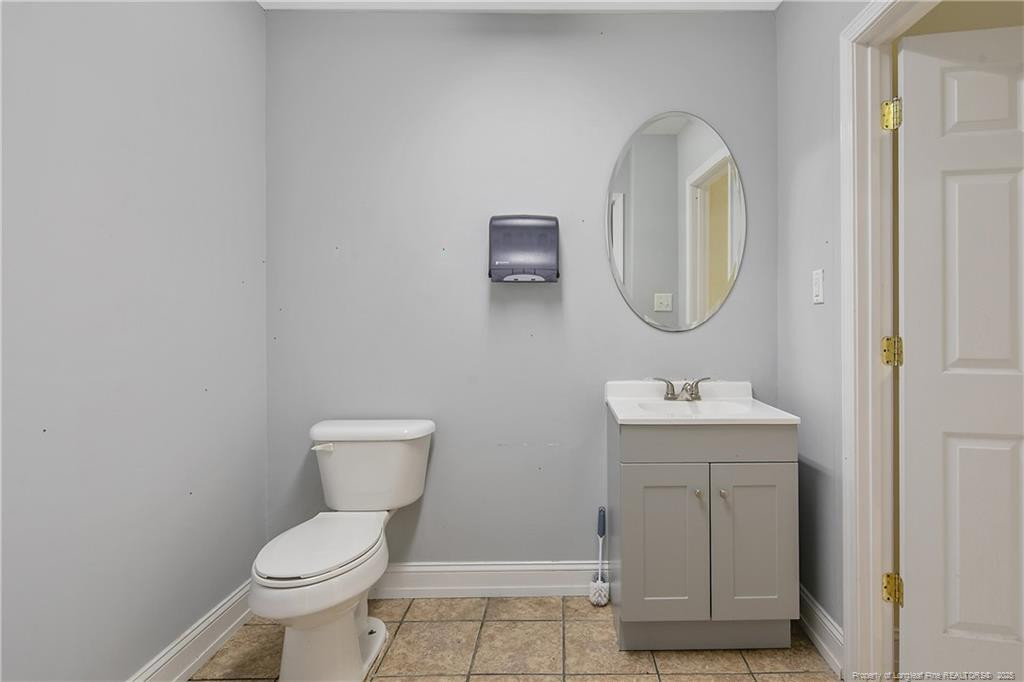 709 Hay Street Property Photo 44