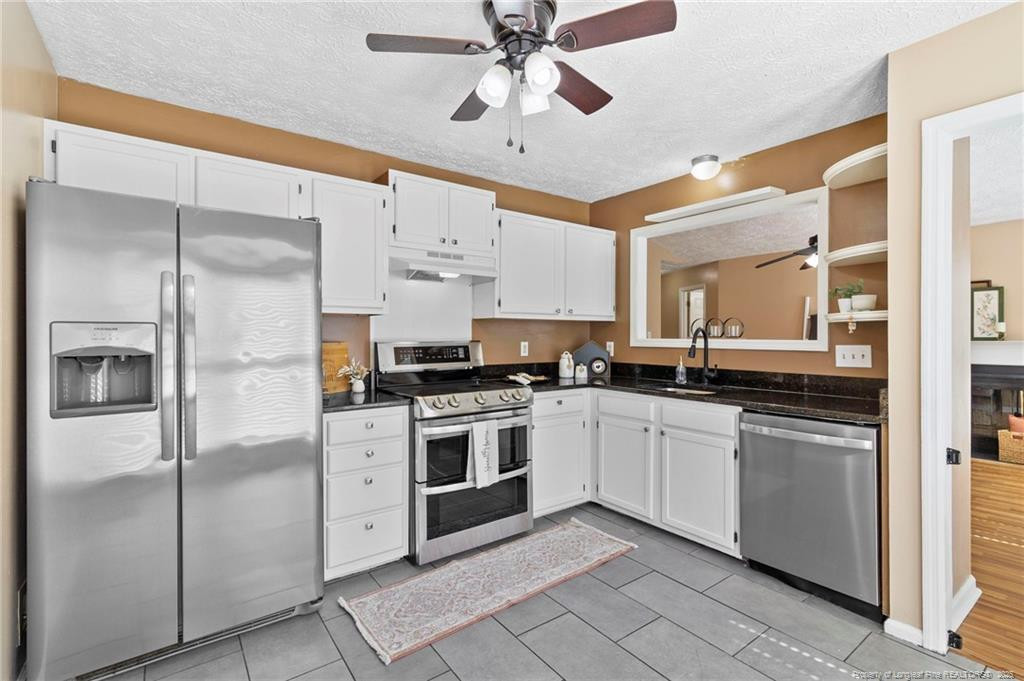 3820 Crusader Drive Property Photo 11