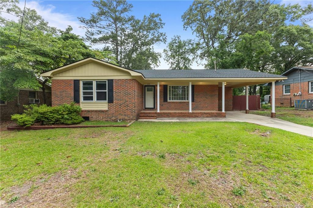 425 N Platte Road Property Photo 1