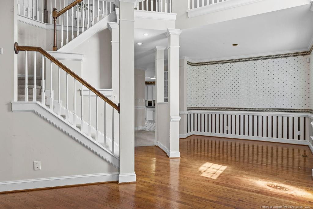 609 Williwood Road Property Photo 4