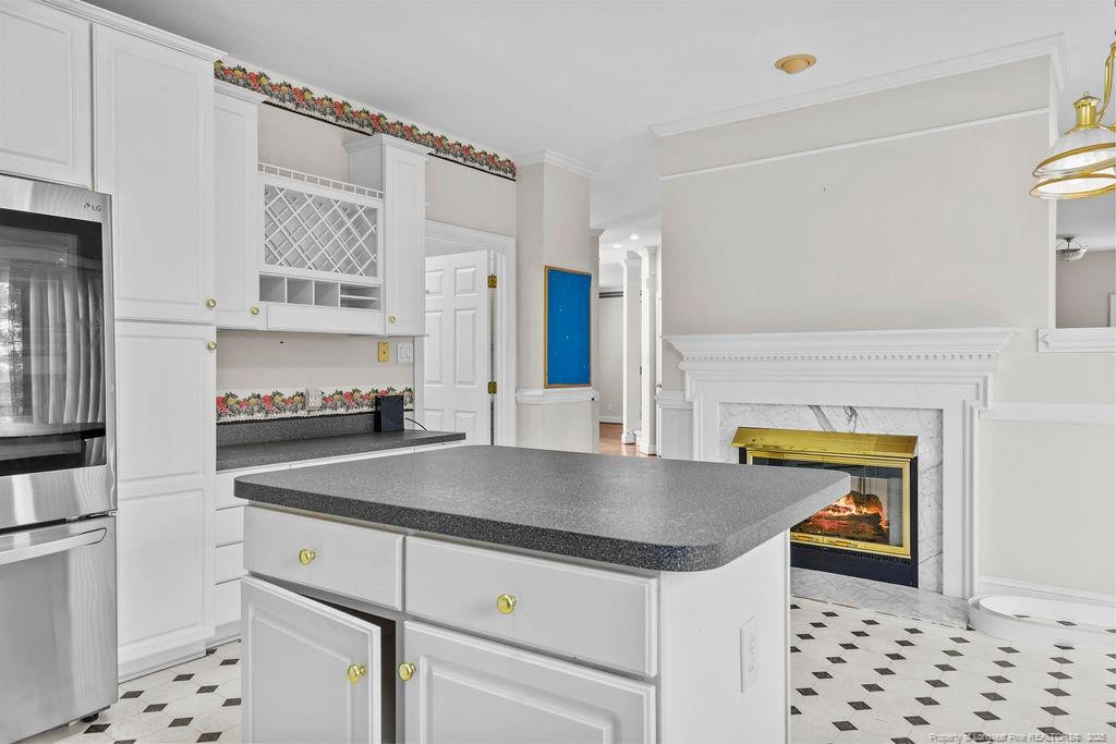 609 Williwood Road Property Photo 10