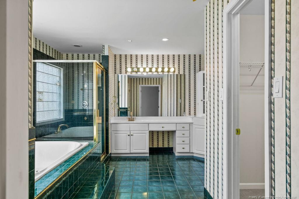 609 Williwood Road Property Photo 20