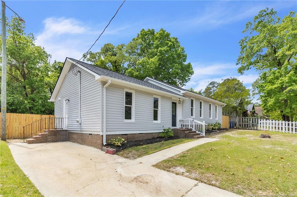 4725 Belford Road Property Photo 3