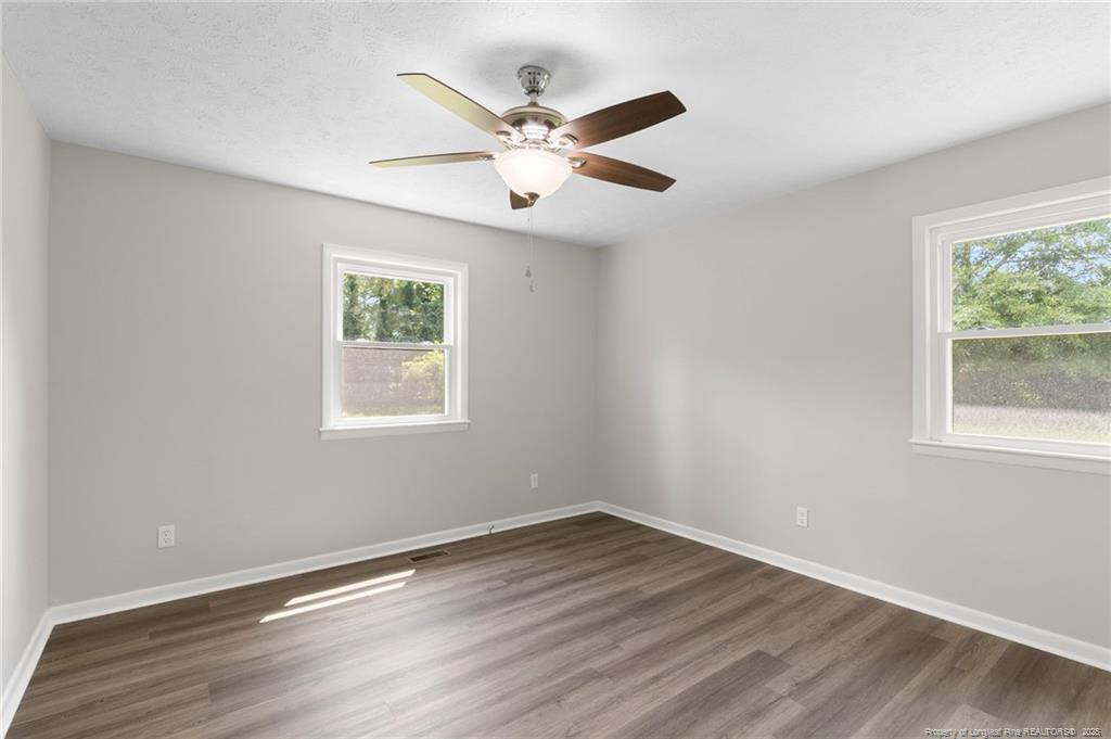 329 W Railroad Street Property Photo 19
