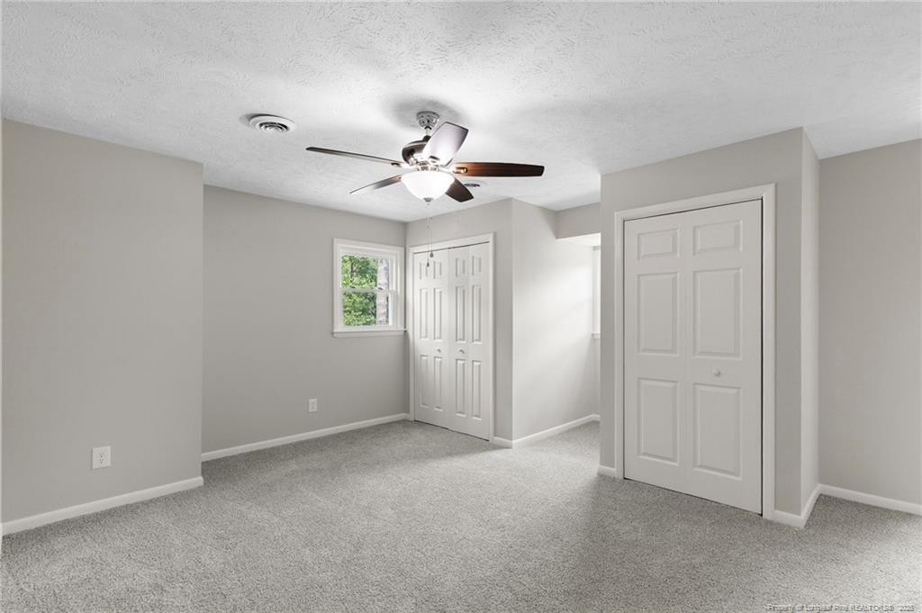 329 W Railroad Street Property Photo 32