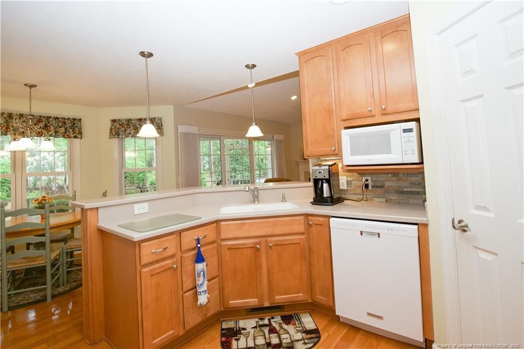 957 Blackeyed Susan Place Property Photo 15