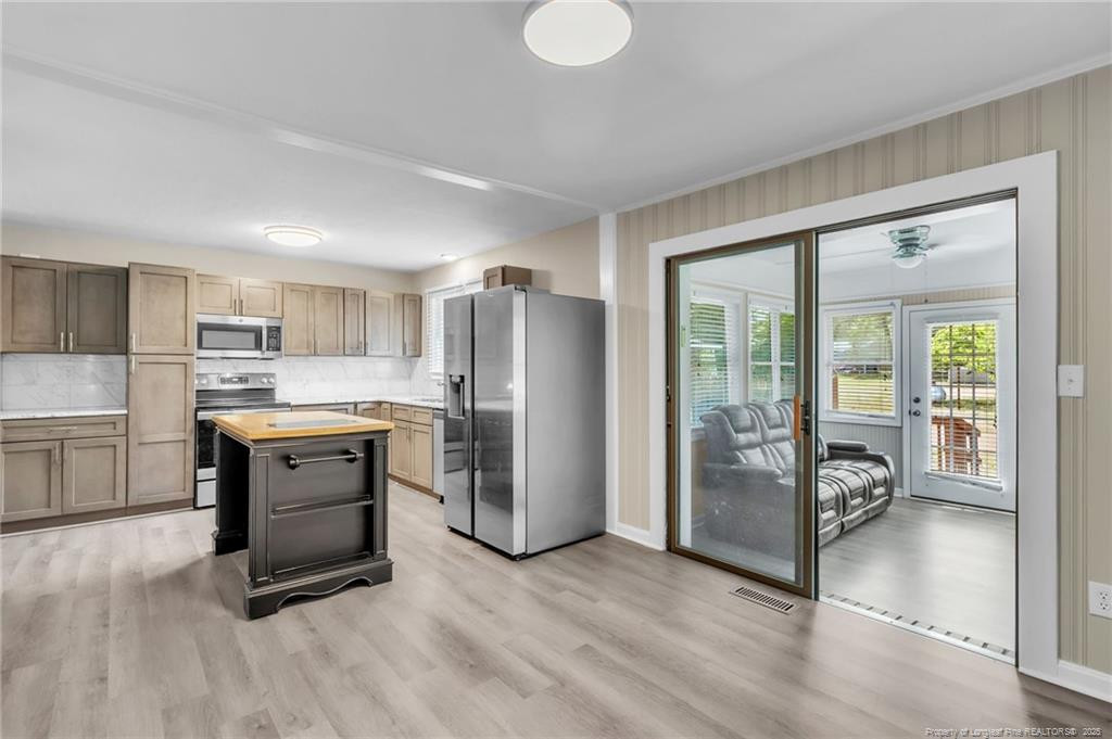 1408 Delmar Street Property Photo 15