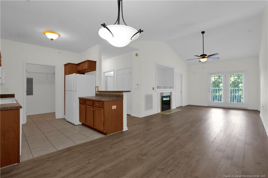 612 Marshtree Lane # 304 Property Photo 10