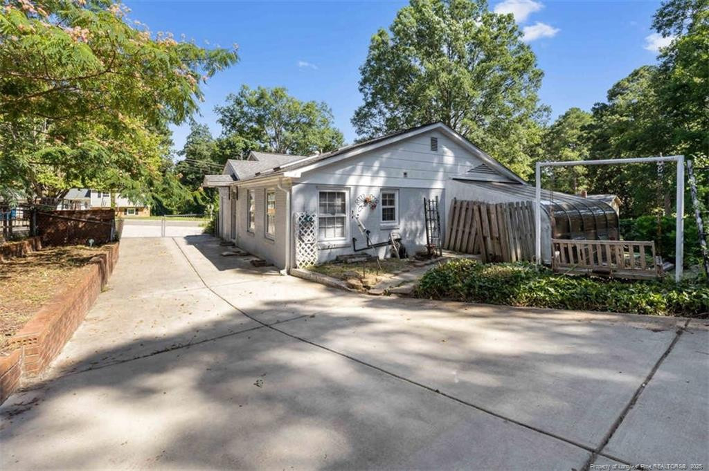 905 Brookhaven Drive Property Photo 8