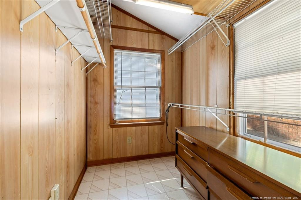 905 Brookhaven Drive Property Photo 22
