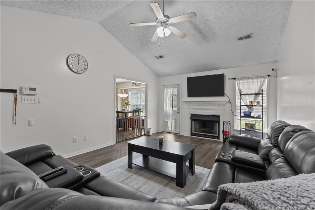 3117 Winesap Road Property Photo 4