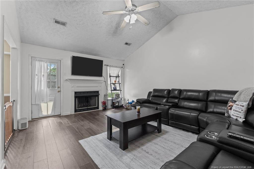 3117 Winesap Road Property Photo 5