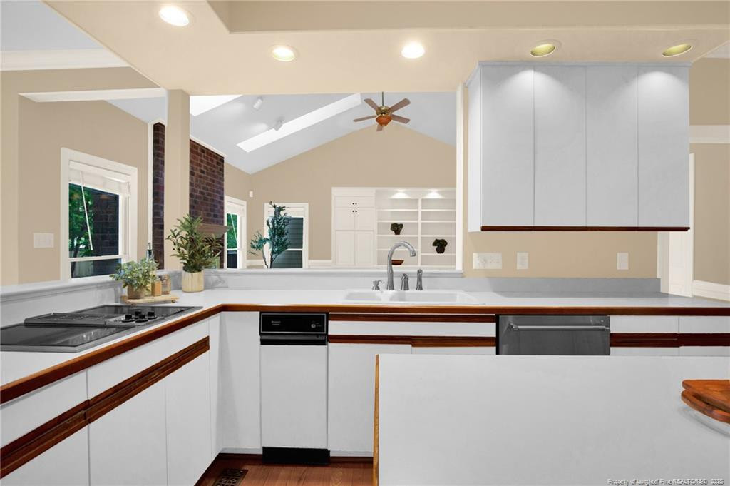 453 Kingsford Road Property Photo 19