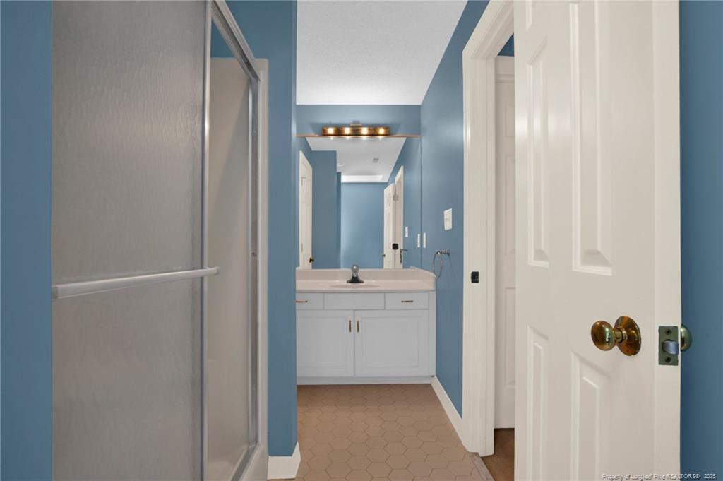 453 Kingsford Road Property Photo 28