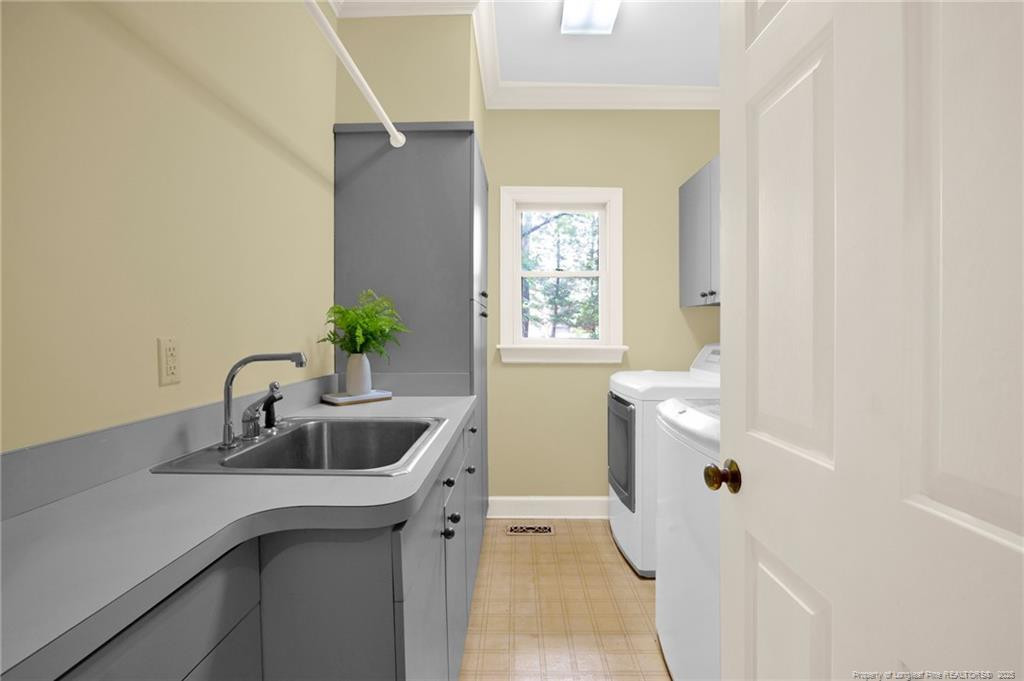 453 Kingsford Road Property Photo 30