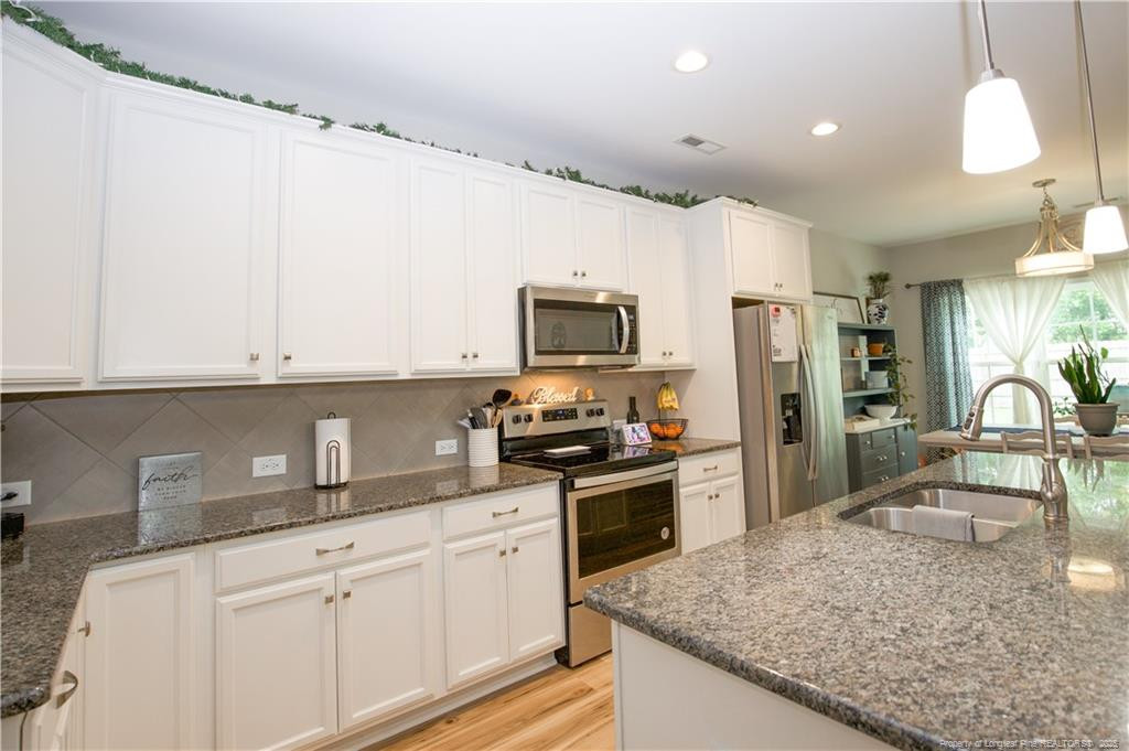 435 Lancaster Drive Property Photo 11