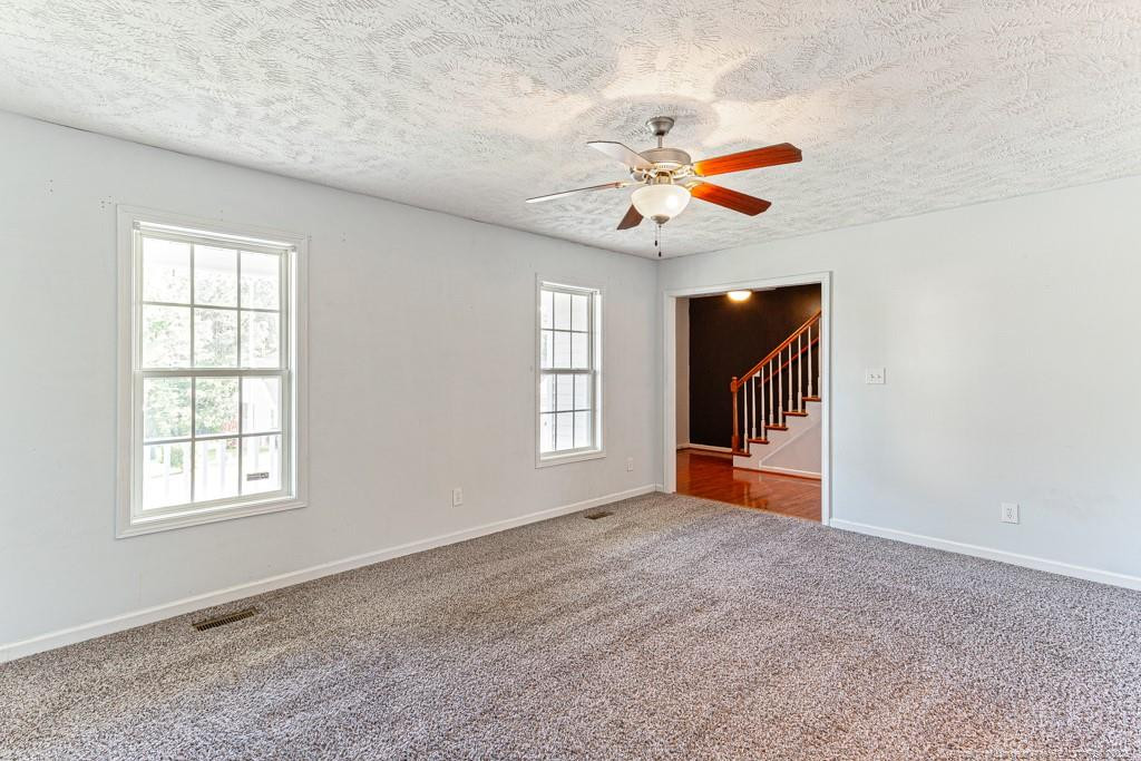 5228 Wallbrook Drive Property Photo 10