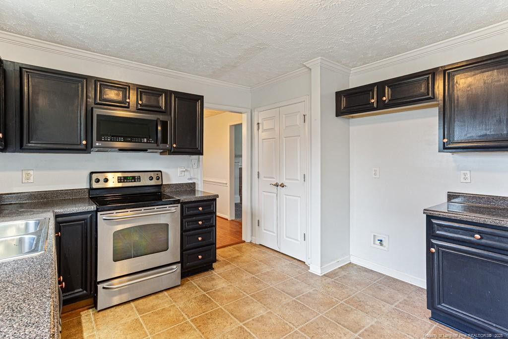 5228 Wallbrook Drive Property Photo 15