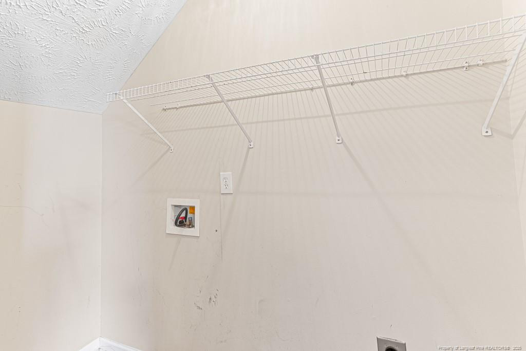 5228 Wallbrook Drive Property Photo 19