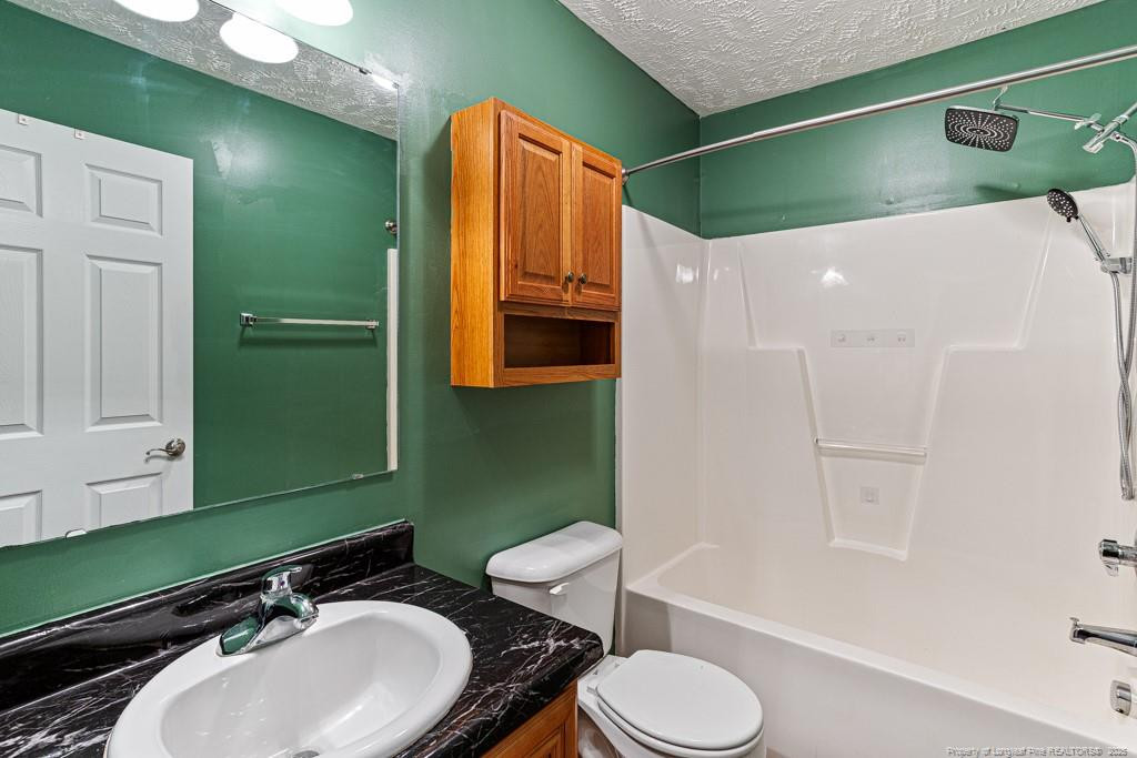 5228 Wallbrook Drive Property Photo 20