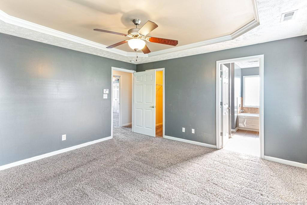 5228 Wallbrook Drive Property Photo 26