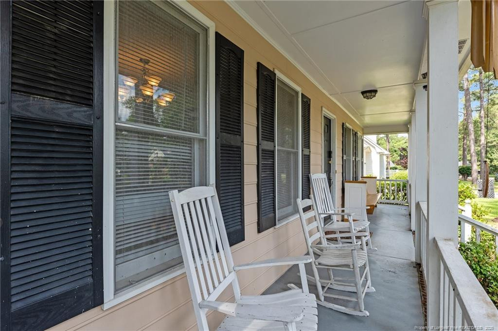 609 Rockport Drive Property Photo 4
