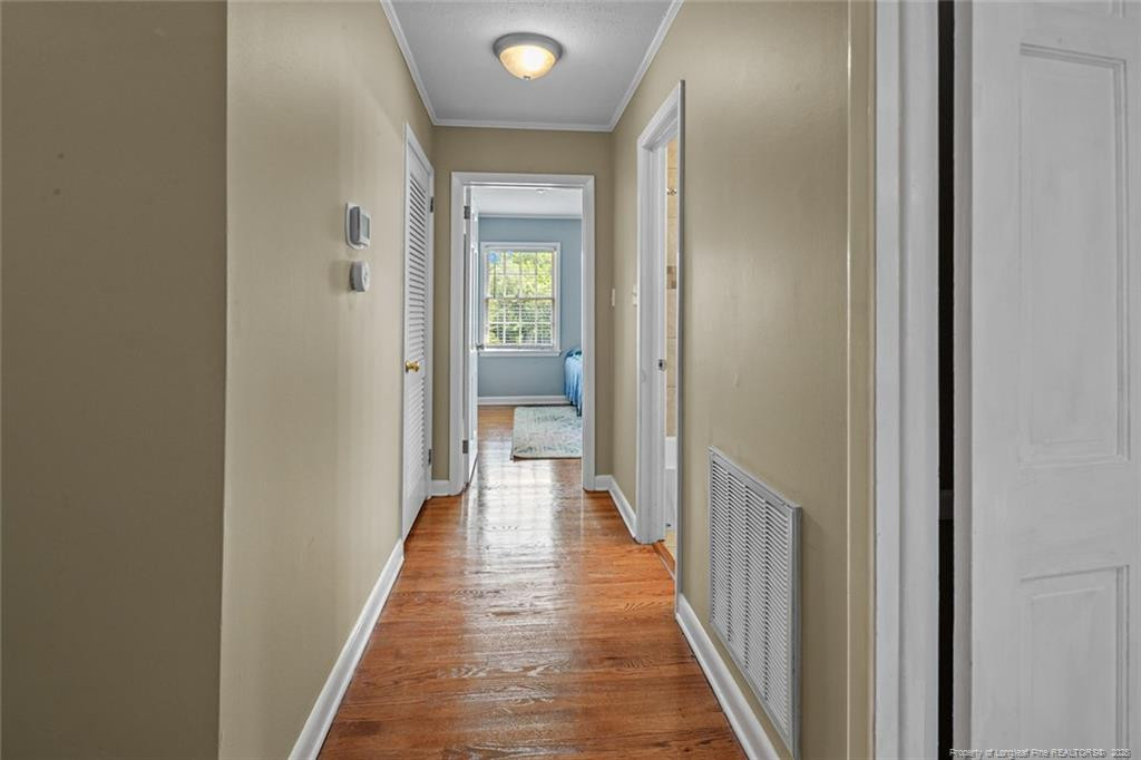 2613 N Edgewater Drive Property Photo 17