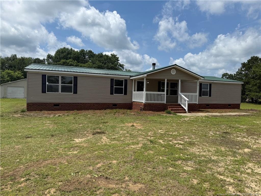 205 Prairie Lane Property Photo 1