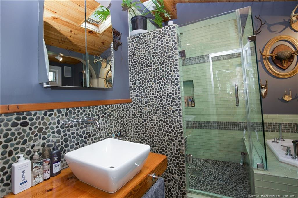 200 Cameron Avenue Property Photo 8