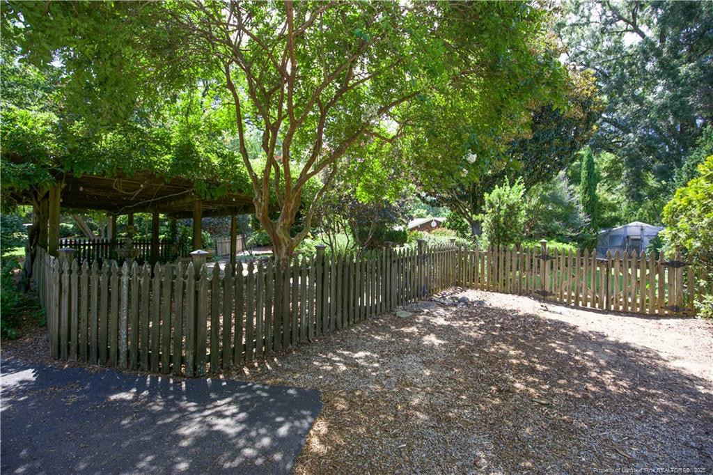 200 Cameron Avenue Property Photo 32