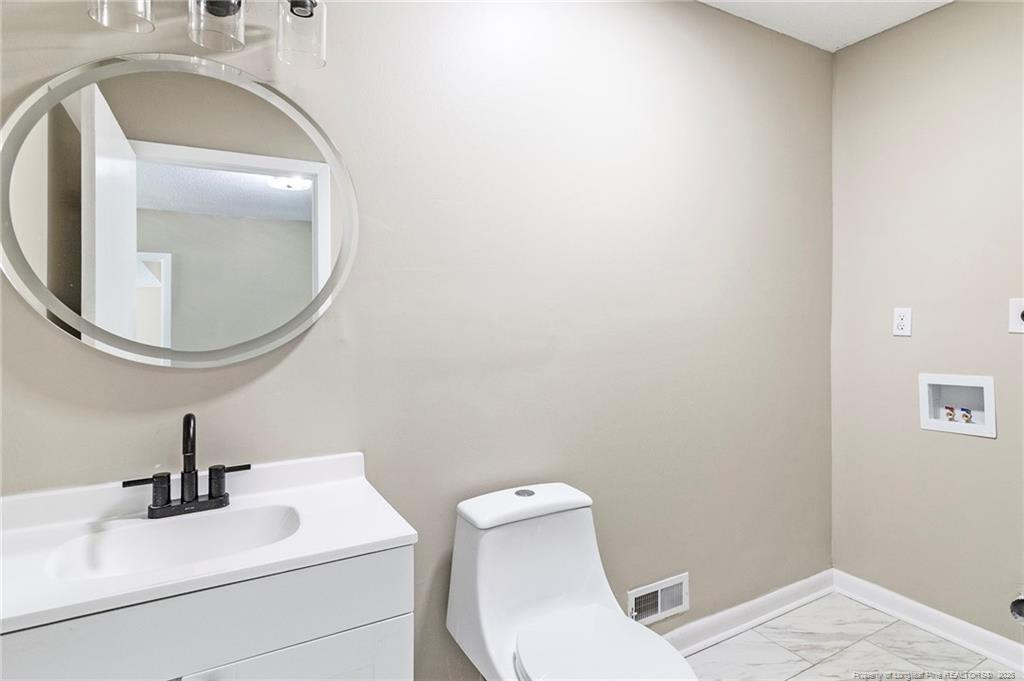 6302 Easthampton Court Property Photo 30
