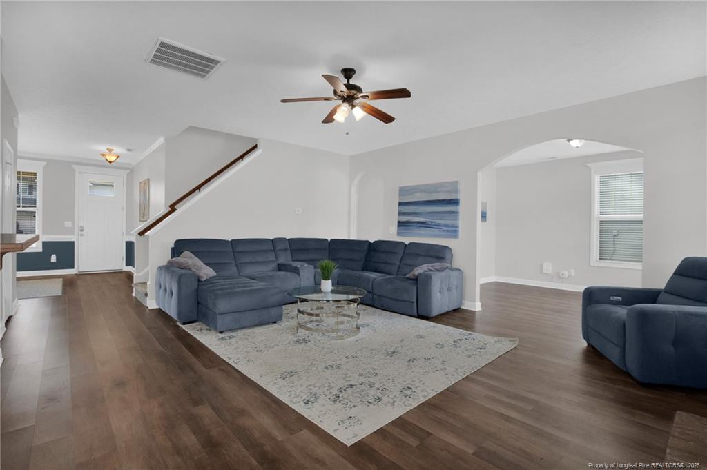 2409 Crosshill Street Property Photo 7