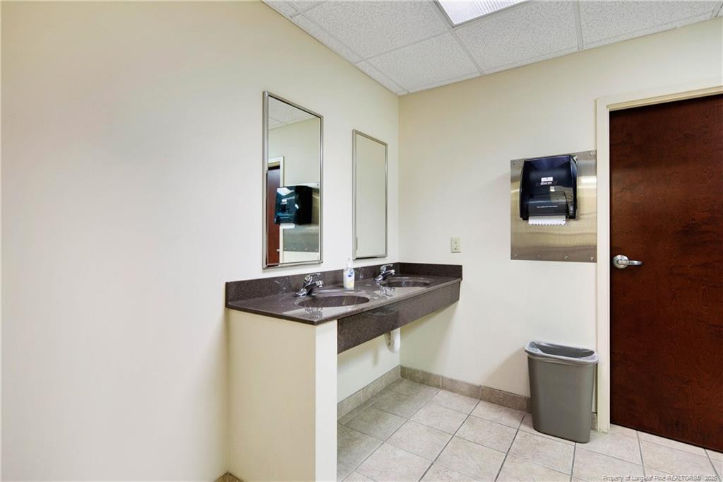 6205 Raeford Road Property Photo 19