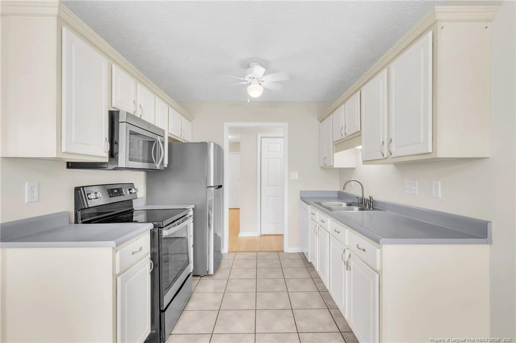 6324 Foxlake Drive Property Photo 10