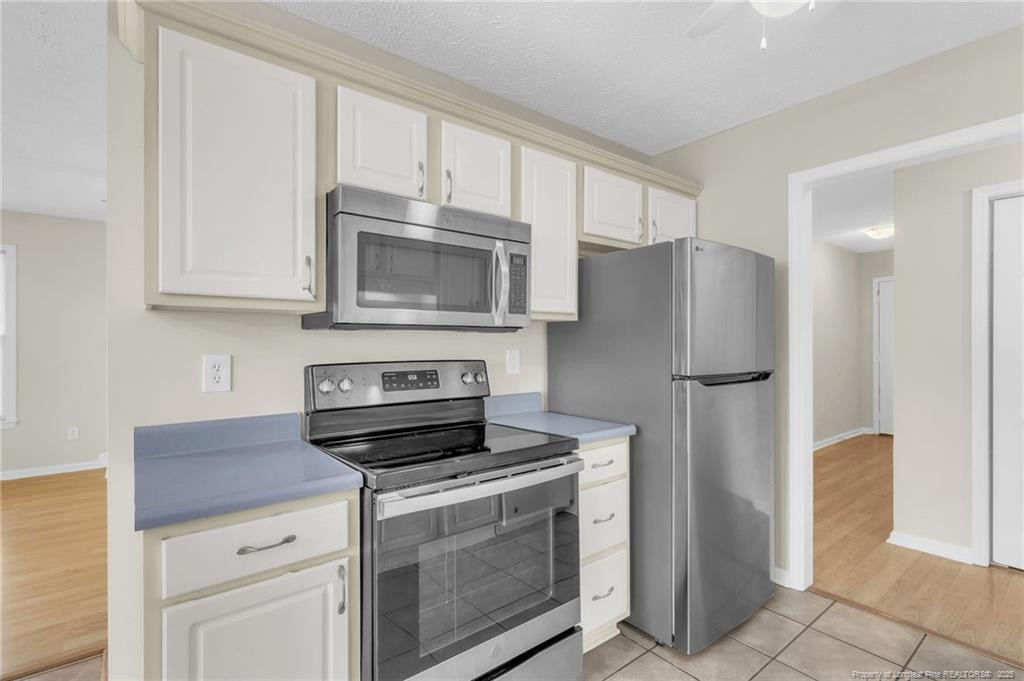 6324 Foxlake Drive Property Photo 11