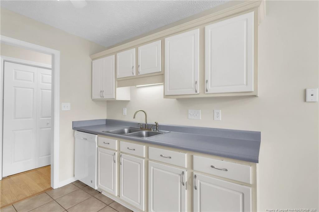 6324 Foxlake Drive Property Photo 12