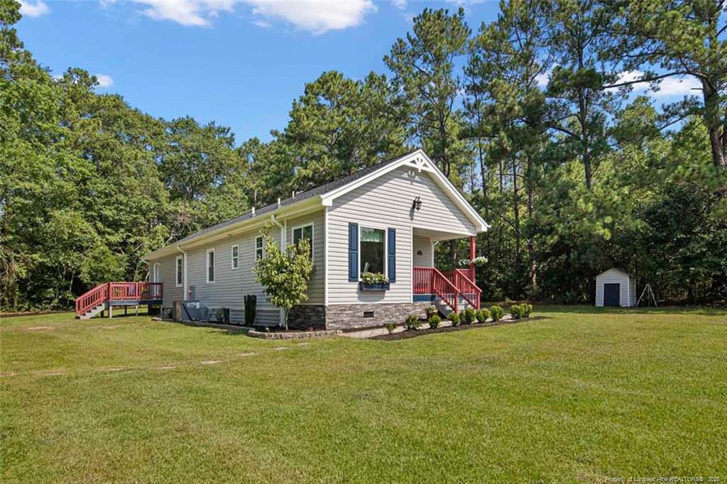 7493 Glen Raven Drive Property Photo 4