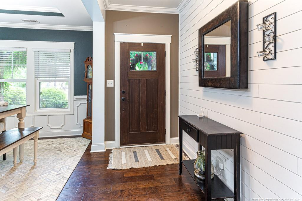 60 Lakeview Drive Property Photo 5