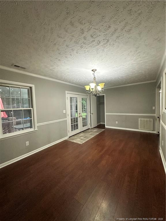1121 Patrick Drive Property Photo 3